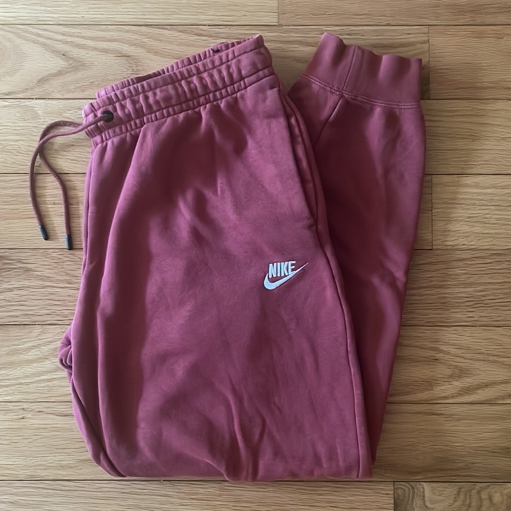 Nike Sweatpants